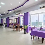 Julia Rooms